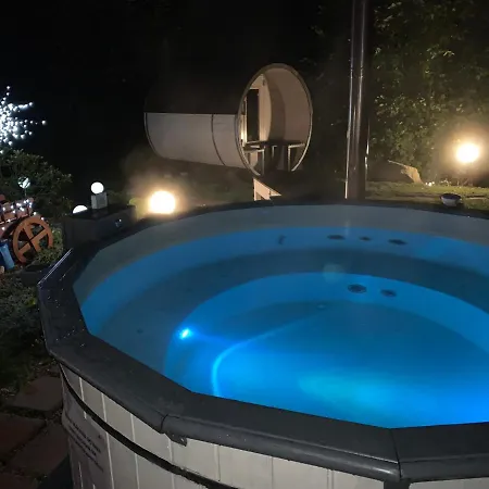 Okragly Dom Z Bala Arena Spa Sauna, Jacuzzi!